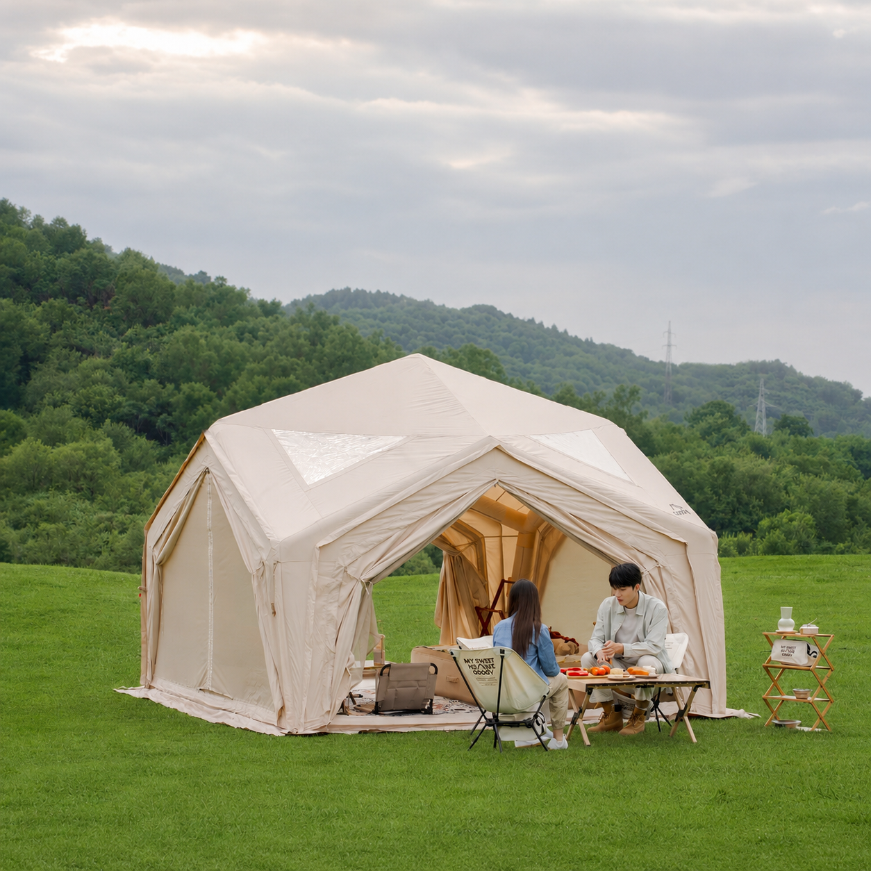 Coody Hub Station Aufblasbares Luftzelt Beige – Coody – Aufblasbare Zelte & Camping Zubehör