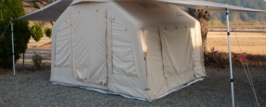 Tarp als seitlicher Wetterschutz